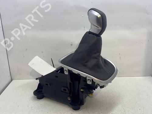 Used Gear lever CITROËN C3 III (SX) 1.2 THP 110 (SXHNPS, SXHNZT, SXHNZ6) (110 hp) 29833919