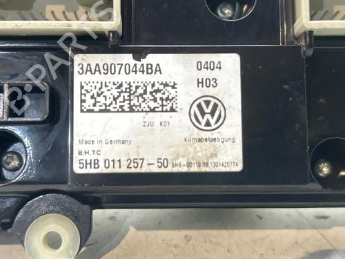 Climate control VW TOURAN (1T3) 1.6 TDI | BP38326588I5 - Image 2
