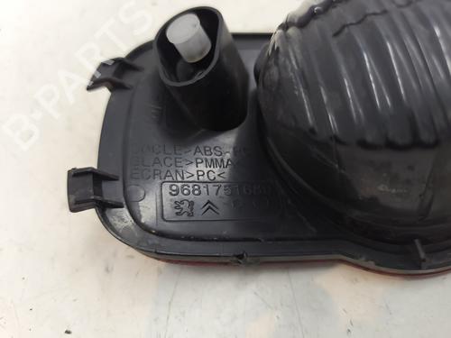 right-tailgate-light-citroen-c3-picasso-sh_-2008-28054326 main image