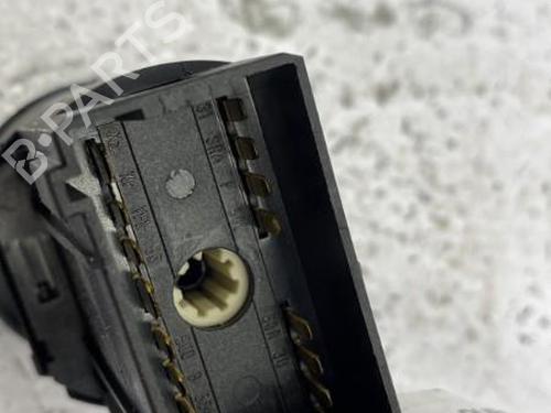 Used Headlight switch Headlight switch VW POLO IV (9N_, 9A_) 1.4 16V (80 hp) 22837385 22837385