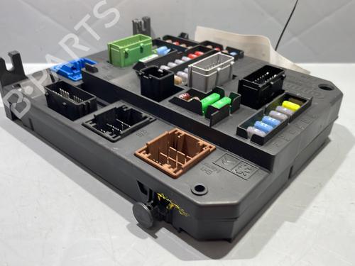 Fuse box CITROËN C4 II (NC_) 1.2 THP 130 (NCHNYM, NCHNYT) | BP29054634E1 - Image 4