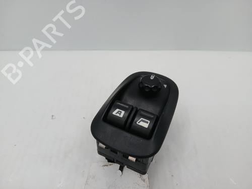 Used Left front window switch Left front window switch PEUGEOT 206 Hatchback (2A/C) 1.4 16V (88 hp) 31947970 31947970