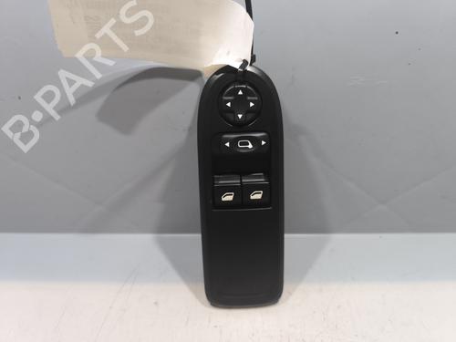 Used Left front window switch CITROËN C3 II (SC_) 1.2 VTi 82 (82 hp) 29338912