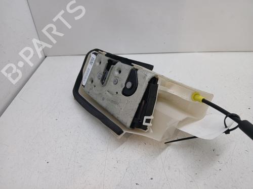 Serratura posteriore sinistra TESLA MODEL Y (5YJY) Long Range All-wheel Drive | BP30899144C100