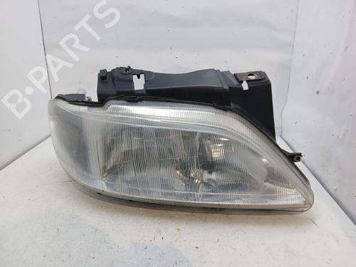 Used Right headlight CITROËN XSARA (N1) 1.9 TD (90 hp) 29869176