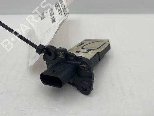 Used Mass air flow sensor FORD FIESTA VI (CB1, CCN) 1.5 TDCi (95 hp) 31581404