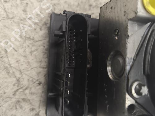 Used ABS pump ABS pump RENAULT MODUS / GRAND MODUS (F/JP0_) 1.2 (JP0C, JP0K, FP0C, FP0K, FP0P, JP0P, JP0T) (75 hp) 24322831 24322831