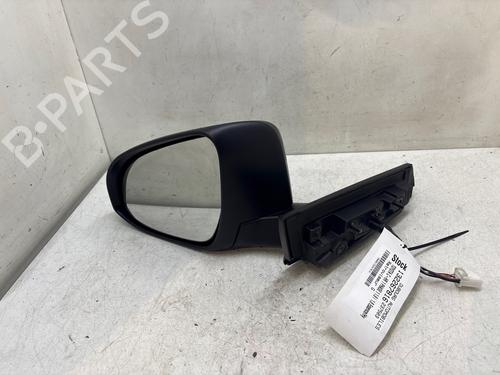 left-mirror-toyota-c-hr-_x1_-2016-39513161 main image
