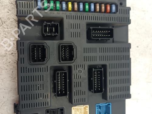 Used Fuse box Fuse box 24886745 24886745