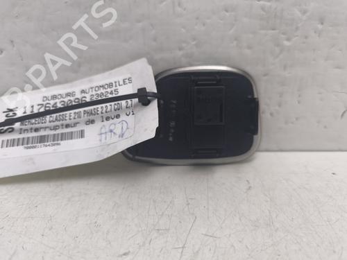 Used Right rear window switch Right rear window switch MERCEDES-BENZ E-CLASS (W210) E 270 CDI (210.016) (170 hp) 31034860 31034860