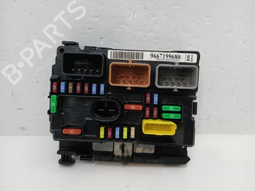 Fuse box CITROËN C3 II (SC_) 1.0 VTi 68 | BP30526629E1 - Image 4