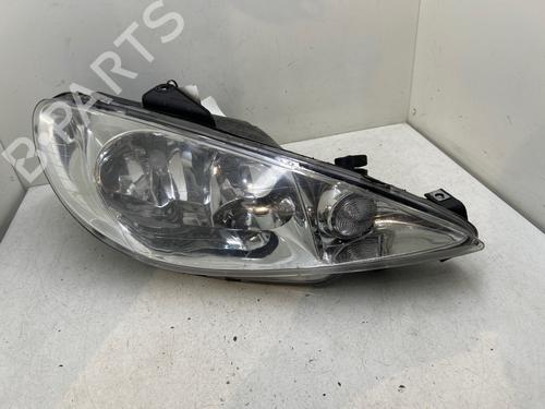 Faro derecho Faro derecho PEUGEOT 206 Hatchback (2A/C) 2.0 HDI 90 (90 hp) 37263349 37263349