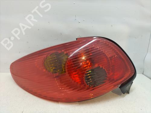 Used Left taillight PEUGEOT 206 CC (2D) 1.6 16V (2DNFUF, 2DNFUR) (109 hp) 26911174