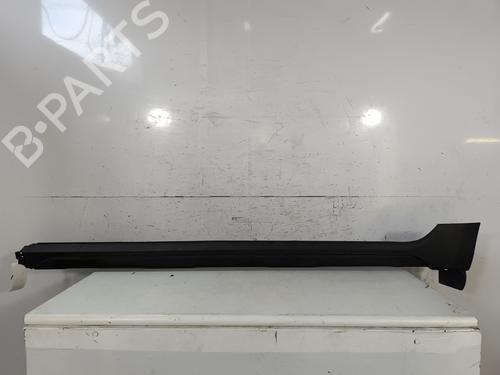 Used Left sideskirt DACIA DUSTER (HM_) 1.2 TCe 125 (HMMA) (125 hp) 30134830