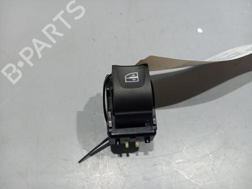 Used Left rear window switch RENAULT ZOE (BFM_) ZOE (92 hp) 28499364