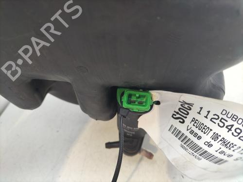 Windscreen washer tank PEUGEOT 106 II (1A_, 1C_) 1.5 D | BP29286240C113 