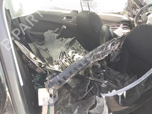 Fuel flap PEUGEOT 208 I (CA_, CC_) 1.6 HDi | BP22820748C131