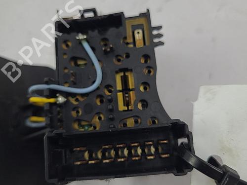 Used Switch Switch RENAULT CLIO II (BB_, CB_) 1.5 dCi (B/C2J) (68 hp) 22821268 22821268