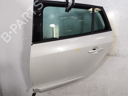 Puerta trasera izquierda RENAULT MEGANE III Grandtour (KZ0/1) 1.6 dCi (KZ00, KZ12, KZ13) (130 hp) 26642261