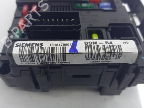 Used Fuse box Fuse box CITROËN C2 (JM_) 1.4 HDi (68 hp) 22816202 22816202