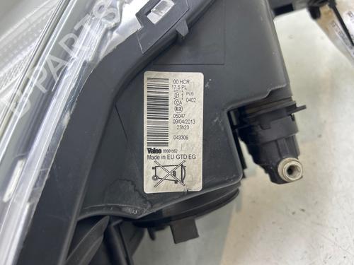 Left headlight RENAULT ESPACE IV (JK0/1_) 2.0 dCi (JK01, JK02, JK1J, JK1K, JK1H) | BP37263305C28 - Image 2