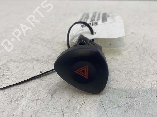 Used Warning switch RENAULT CLIO II (BB_, CB_) 1.5 dCi (B/CB07) (65 hp) 27924533