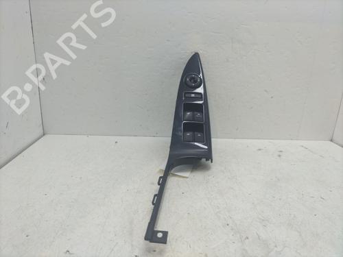 Used Left front window switch HYUNDAI ix20 (JC) 1.6 CRDI (116 hp) 31987866