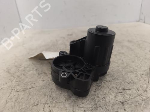 Elektrisk parkeringsbremse VW GOLF VII (5G1, BQ1, BE1, BE2) 1.6 TDI (105 hp) 24663831