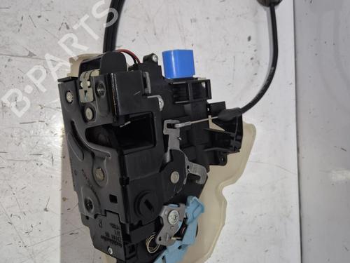 Rear right lock VW GOLF PLUS V (5M1, 521) 2.0 TDI | BP22842111C99 