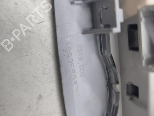 interior-roof-light-peugeot-2008-i-cu_-2013-27434905 main image