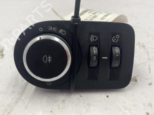 Used Headlight switch OPEL CORSA D (S07) 1.3 CDTI (L08, L68) (75 hp) 22844481