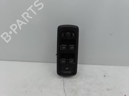 Used Left front window switch Left front window switch LAND ROVER RANGE ROVER SPORT I (L320) 3.0 D 4x4 (211 hp) 33234597 33234597