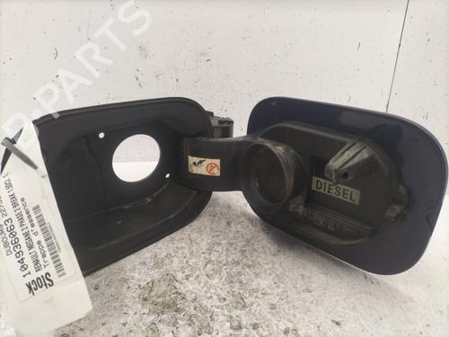 Fuel flap RENAULT MEGANE II Estate (KM0/1_) 1.5 dCi (KM1F) | BP25602889C131 