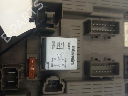 Fuse box CITROËN C5 I (DC_) 3.0 V6 (DCXFXC, DCXFXF) | BP24808645E1 - Image 5