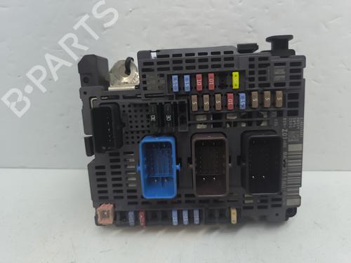 Used Fuse box CITROËN C4 II (NC_) 1.4 VTi 95 (NC8FP0) (95 hp) 31657914