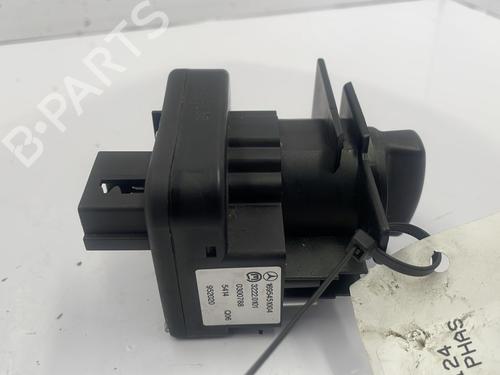 Used Headlight switch MERCEDES-BENZ B-CLASS Sports Tourer (W245) B 180 CDI (245.207) (109 hp) 22830168