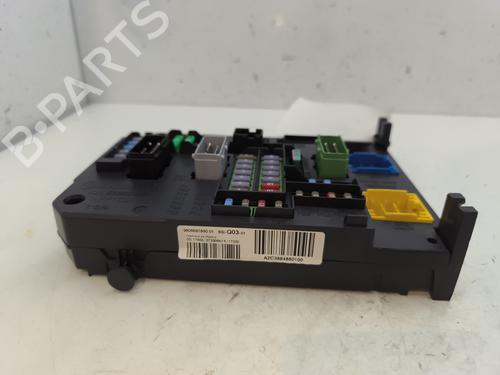 Fuse box PEUGEOT 308 II (LB_, LP_, LW_, LH_, L3_) 1.6 BlueHDi 120 | BP26911432E1 