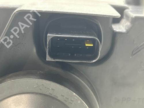 Venstre forlygte CITROËN C4 CACTUS 1.2 VTi 82 | BP38185630C28 - Image 5