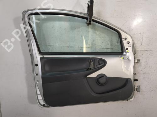 Left front door PEUGEOT 107 (PM_, PN_) 1.4 HDi | BP28610353C2 