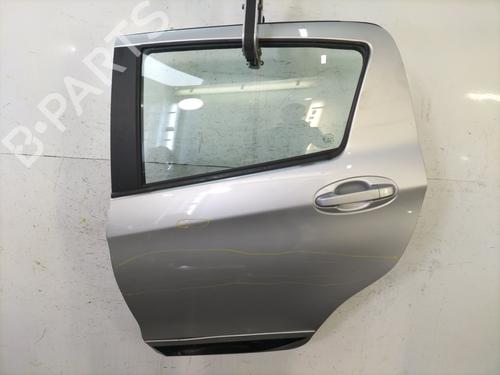 Porta posteriore sinistra TOYOTA YARIS (_P13_) 1.5 (NSP131_) (112 hp) 30904861