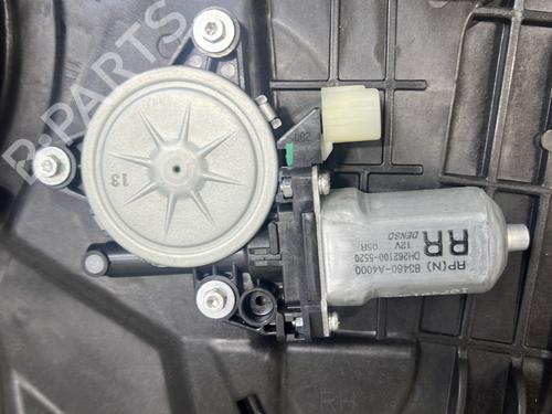 Rear right window mechanism KIA CARENS IV 1.7 CRDi | BP26906608C25 - Image 4