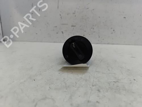 Comando luci VW POLO (9N_, 9A_) 1.4 TDI (70 hp) 28080544