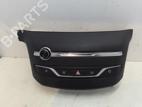 Used Warning switch PEUGEOT 308 II (LB_, LP_, LW_, LH_, L3_) 1.6 BlueHDi 120 (120 hp) 26689406