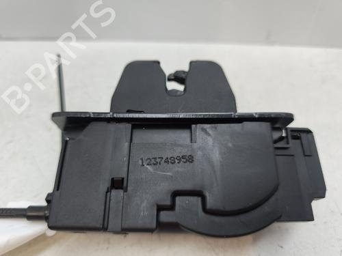 Used Tailgate lock Tailgate lock CITROËN C5 AIRCROSS (A_) 1.5 BlueHDi 130 (ACYHZJ, ACYHZR) (131 hp) 33744888 33744888