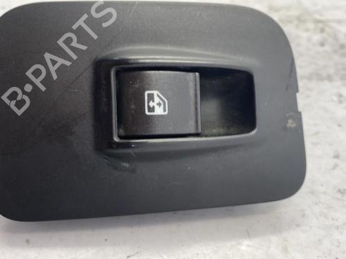 Used Right front window switch Right front window switch FIAT QUBO (225_) 1.3 D Multijet (225CXB1A, 225AXB1A, 225CXB11, 225AXB11,... (75 hp) 22832809 22832809