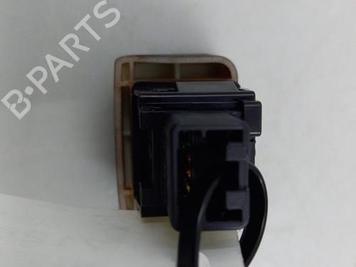 Used Warning switch Warning switch NISSAN NOTE (E11, NE11) 1.4 (88 hp) 22826775 22826775