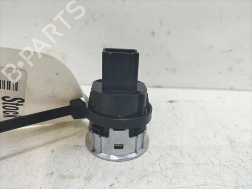 Used Switch Switch PEUGEOT 308 II (LB_, LP_, LW_, LH_, L3_) 2.0 GT BlueHDi 180 (177 hp) 29834010 29834010