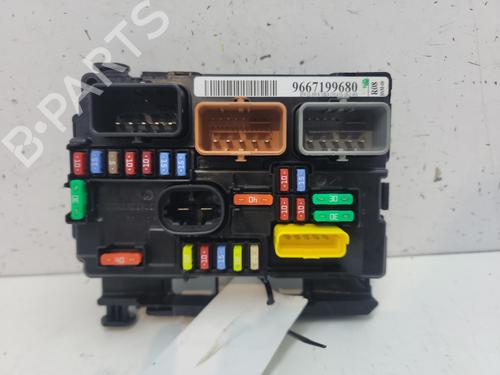 Used Fuse box Fuse box CITROËN C3 Picasso (SH_) [2008-2026] 26642626 26642626