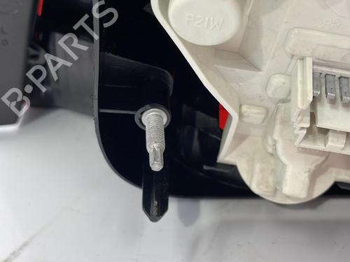 Left taillight RENAULT MEGANE II Saloon (LM0/1_) 1.5 dCi (LM1E) | BP22828974C34 