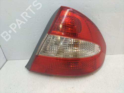 Højre baglygte TOYOTA PRIUS Saloon (_W1_) 1.5 Hybrid (NHW11) (116 hp) 31581820